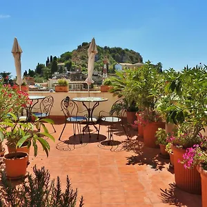 https://cielo-di-taormina.taorminaitalyhotels.com